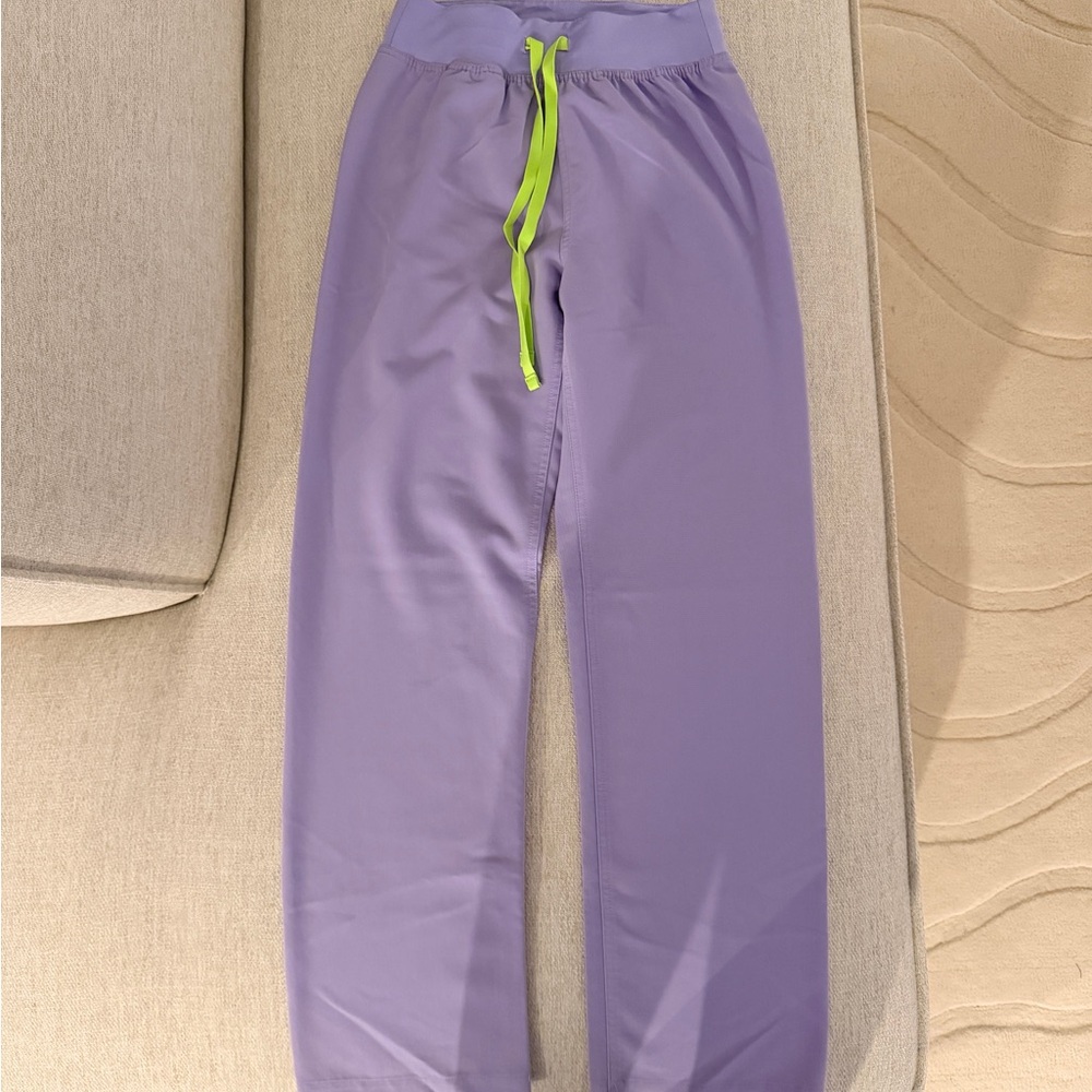 FIGS Livingston Scrub Pants XS Petite Lavender Purple High Waisted Straight Leg